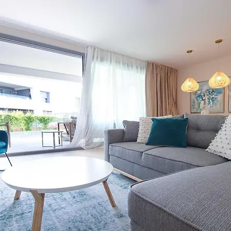 Vanian Gardens 4 Bedroom Ap * Estepona