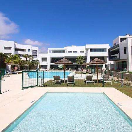 Vanian Gardens 4 Bedroom Ap * Estepona
