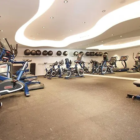 Vanian Gardens 4 Bedroom Ap *