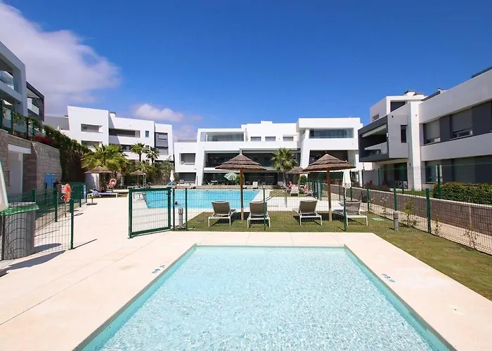 Vanian Gardens 4 Bedroom Ap * Estepona